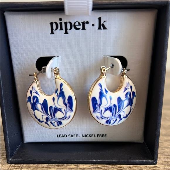 Piper Jewelry - Piper K | Vintage Style Hoop Earrings